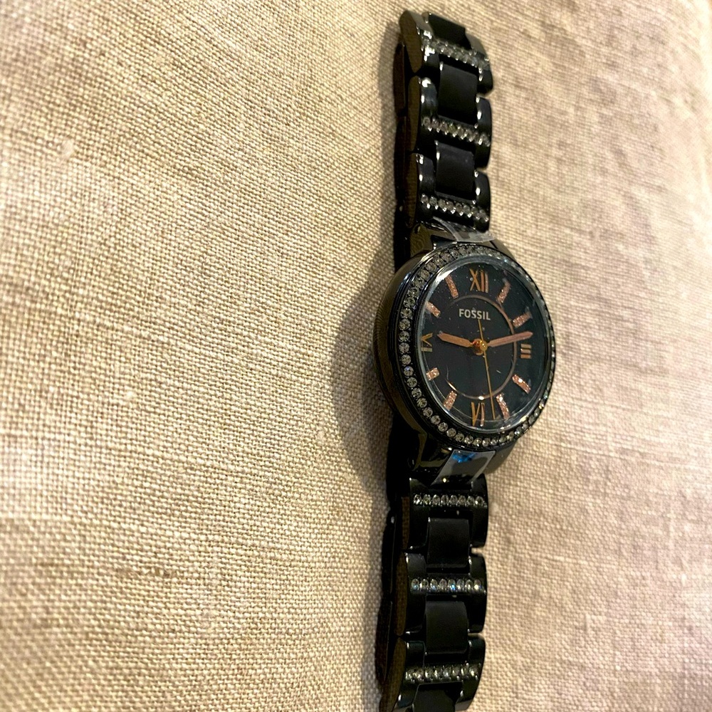 Unused fossil watch